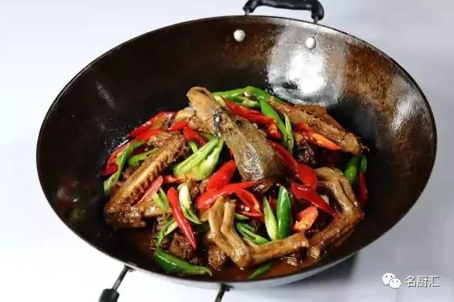 腌辣椒剁椒怎么腌制_剁辣椒藠头的腌制方法_辣椒藠头怎么腌好吃
