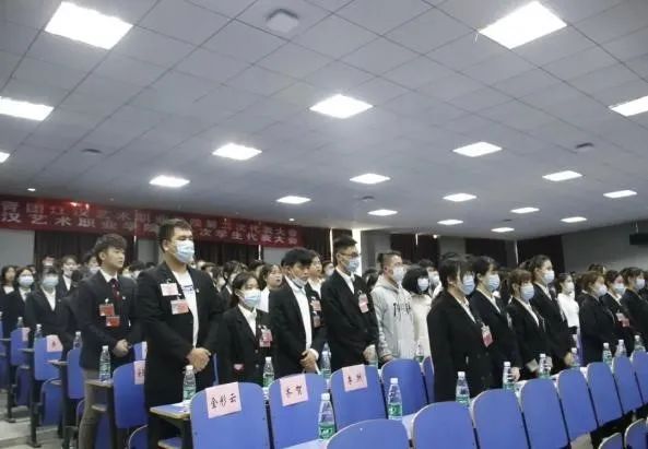 江汉艺术职业学院新教学楼_江汉艺术职业学院联系方式_江汉艺术职业学院教育学院