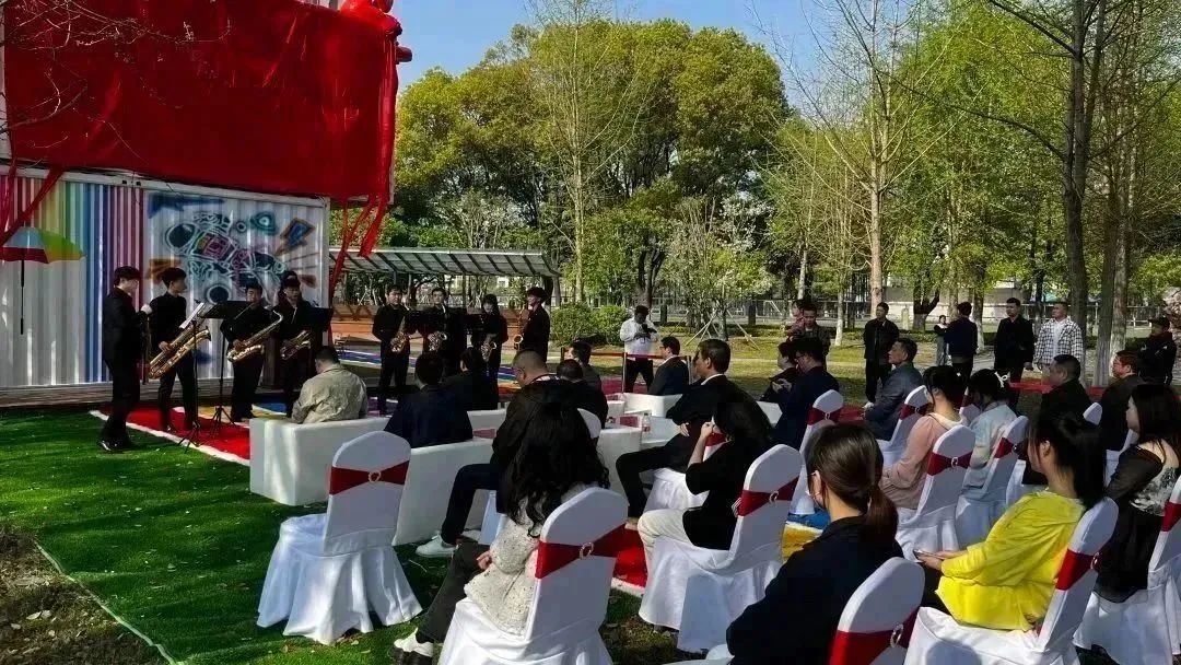 江汉艺术职业学院联系方式_江汉艺术职业学院教育学院_江汉艺术职业学院新教学楼