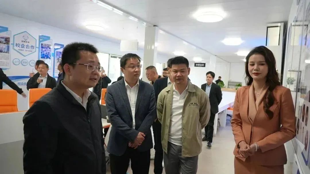 江汉艺术职业学院联系方式_江汉艺术职业学院教育学院_江汉艺术职业学院新教学楼
