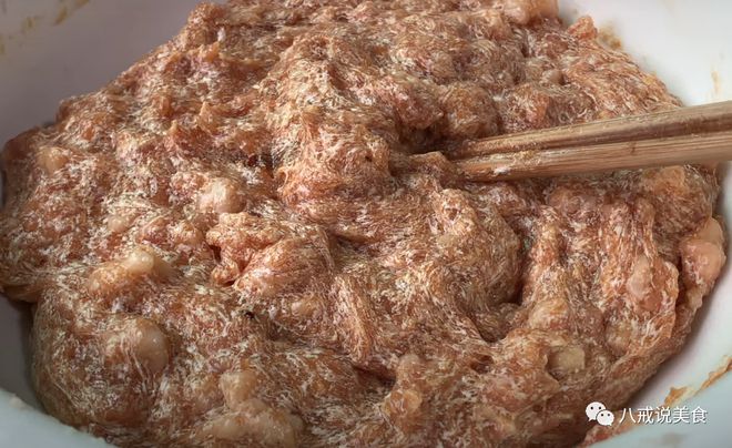 包子馅有汁做法大全_包子肉馅怎么调汁才多_做肉包子馅多汁的窍门