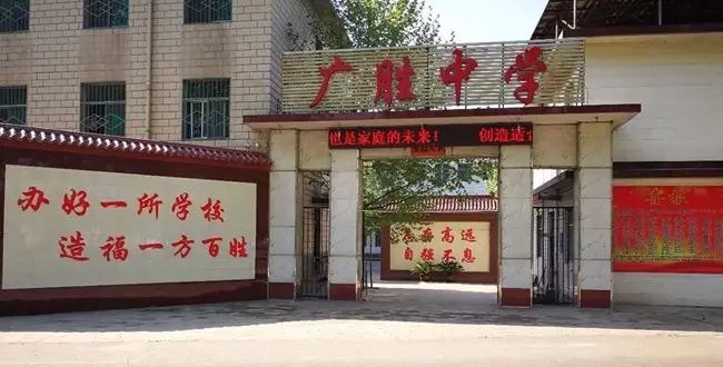 微型货车箱房_微型箱货车_微型货车货箱尺寸标准