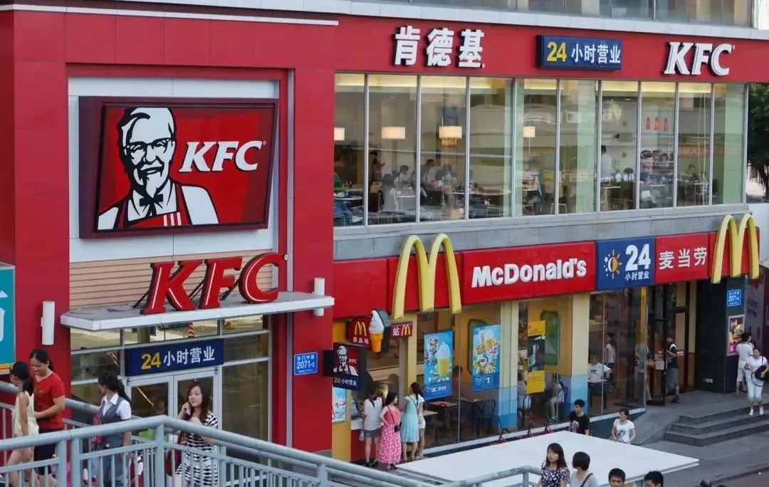 披萨尺寸表必胜客价格图片_必胜客披萨尺寸s_必胜客披萨尺寸价格表