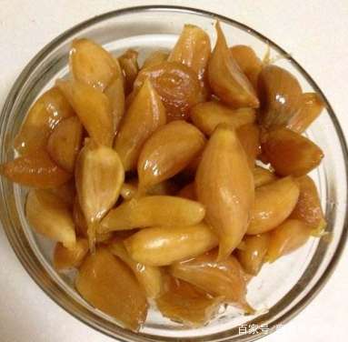 淹糖蒜酸甜口怎么做_酸甜糖蒜腌制方法大全_酸甜糖蒜的腌制方法