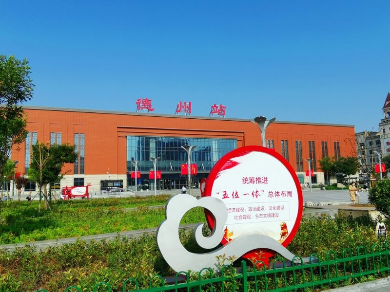 中国铁路老客车_中老铁路有客车吗_中老铁路列车