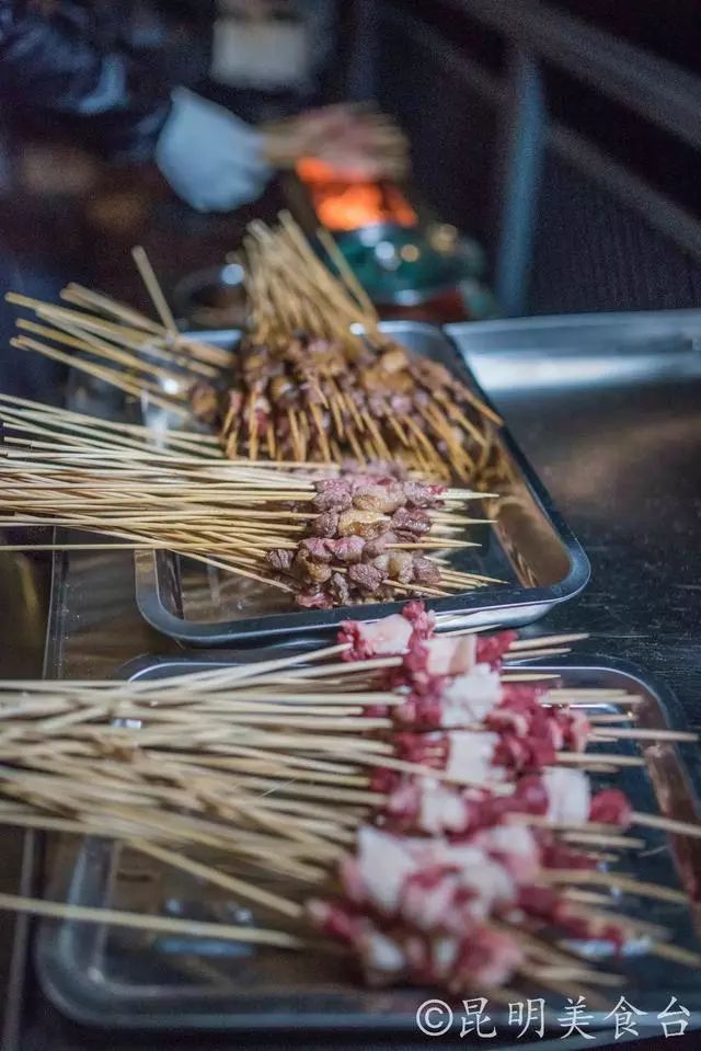 昆明赶集网摆烧烤_昆明哪里有烧烤批发的地方_昆明烧烤摊