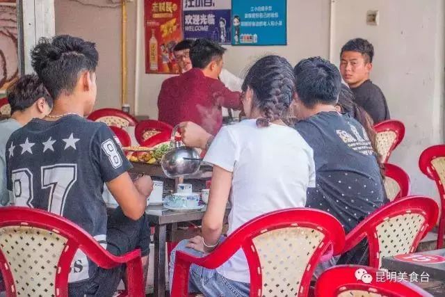 昆明哪里有烧烤批发的地方_昆明赶集网摆烧烤_昆明烧烤摊