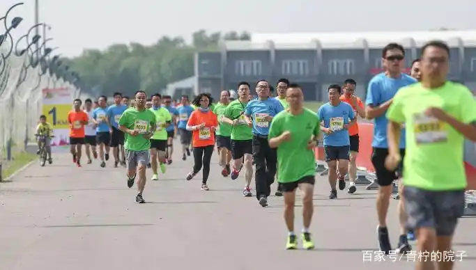 马拉松人生感悟_人生马拉松_马拉松人生就像马拉松感悟