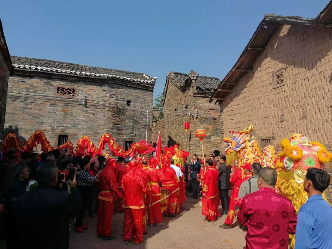 咸丰旅游线路_线路咸丰旅游线路图_咸丰旅游