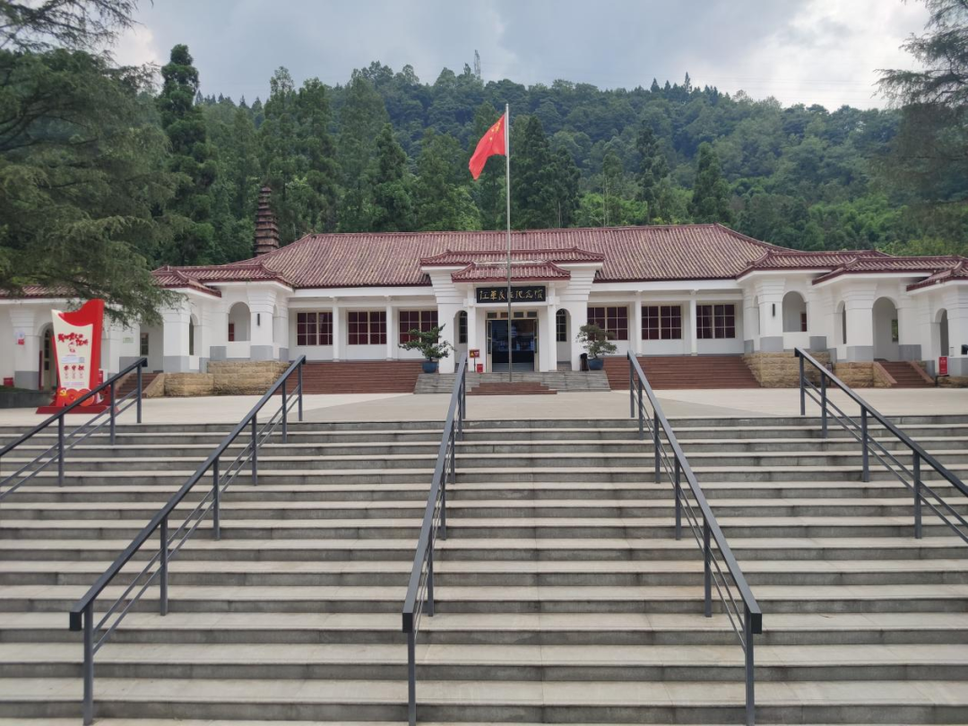 邛崃天台山主要景点_邛崃市天台山旅游景区_邛崃天台山景区有什么好玩的