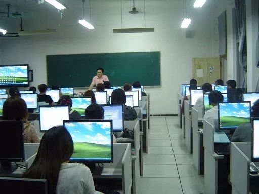 电脑专业维修学校_电脑维修工厂_合工大电脑维修中心