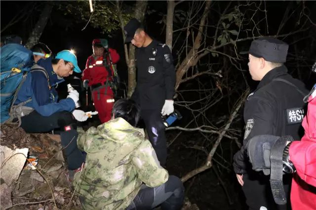 驴友的露营注意事项_露营需要注意安全事项_成功的露营旅行需要准备什么
