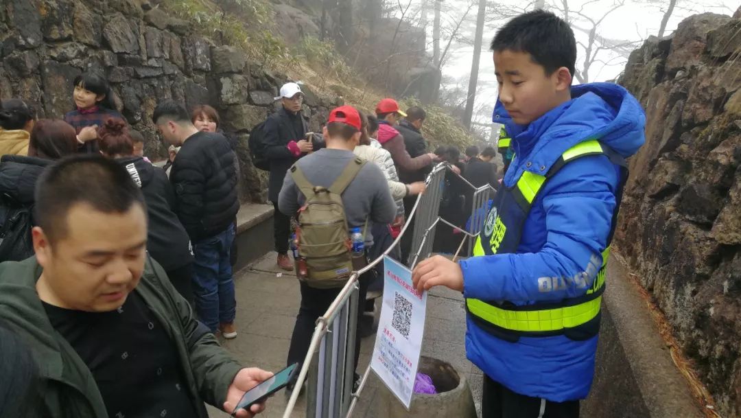春节黄山旅游路线_2021春节黄山旅游_春节期间黄山好玩吗