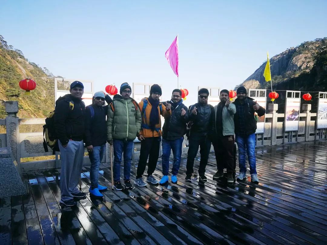 2021春节黄山旅游_春节期间黄山好玩吗_春节黄山旅游路线