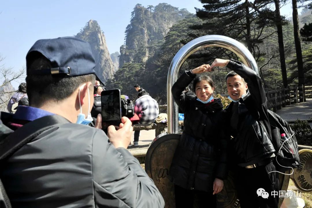 春节期间黄山好玩吗_黄山路线春节旅游最佳时间_春节黄山旅游路线