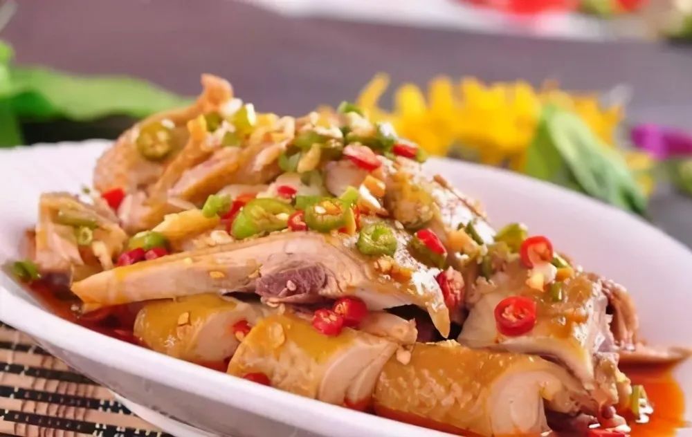 鸭头锅图片_锅菜系鸭头是哪里的菜_千锅鸭头是哪个菜系