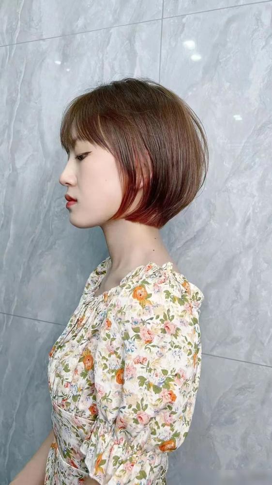 长发女士烫发图片大全_女士长发烫发图片_长发女烫发型图片