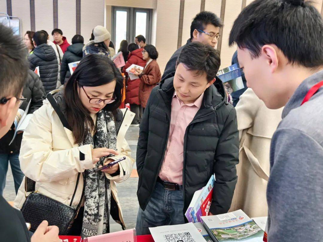 中考平行志愿填报技巧_中考平行志愿填报技巧有哪些_中考平行志愿填报技巧视频