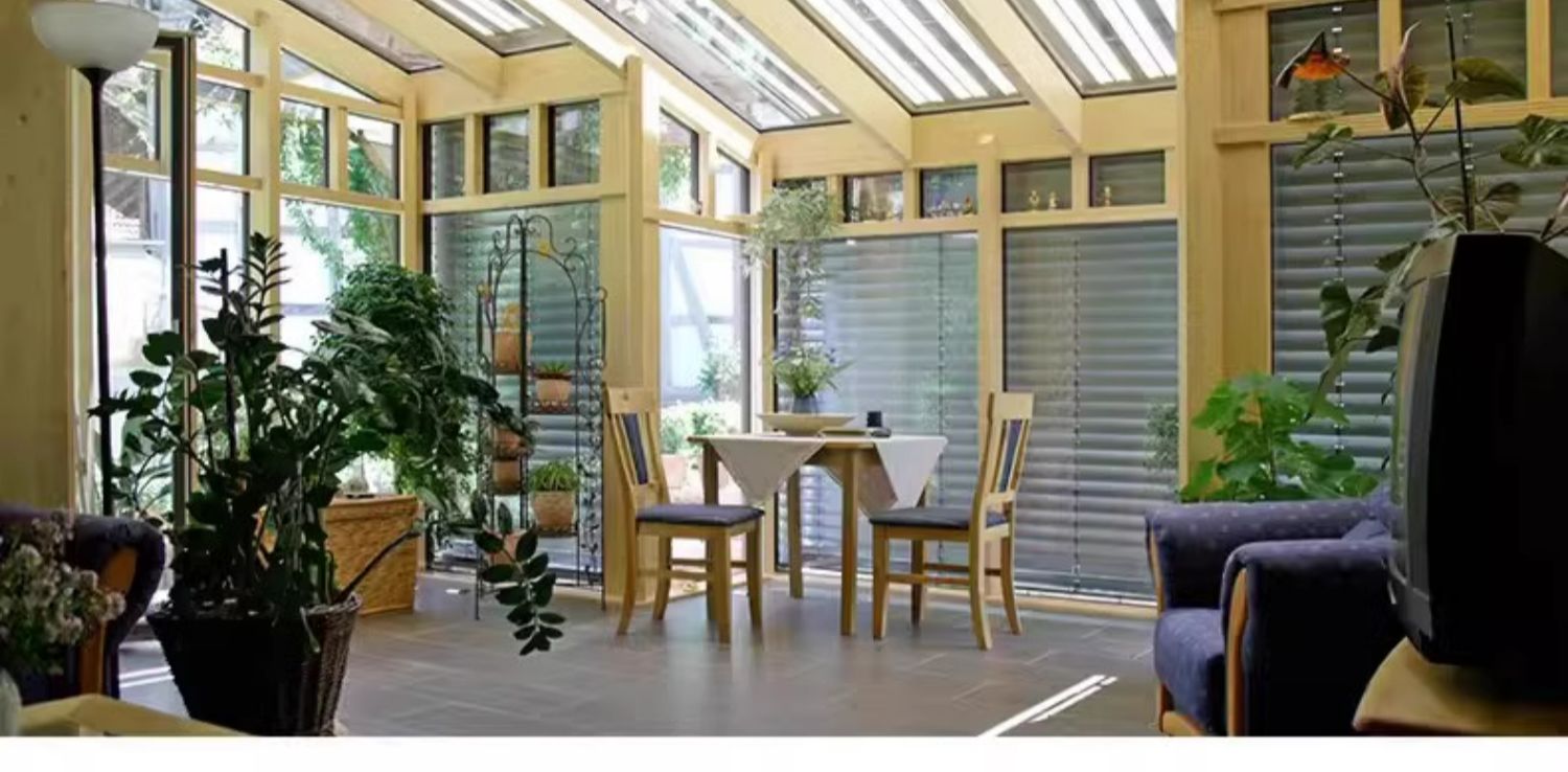 墨瑟防晒隔热阳光房遮阳铝包木阳台窗手动天窗隔音节能太阳房定制(图2)