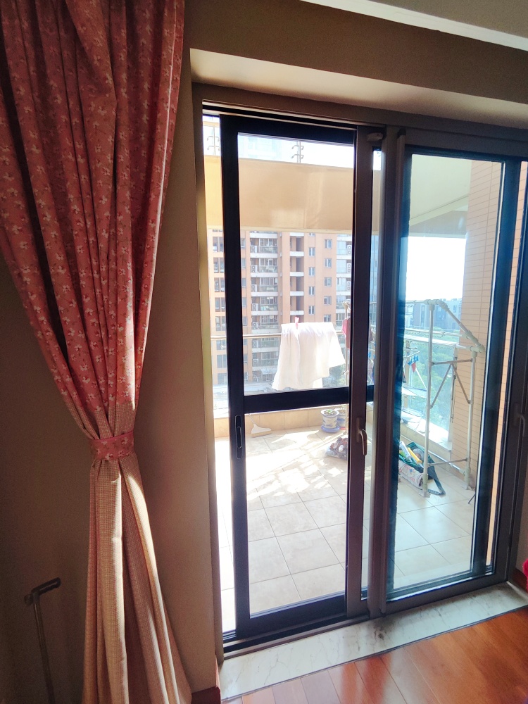 苏州定制隐形金刚网纱窗纱门外开窗两推三推内开窗框中框平移窗(图15)