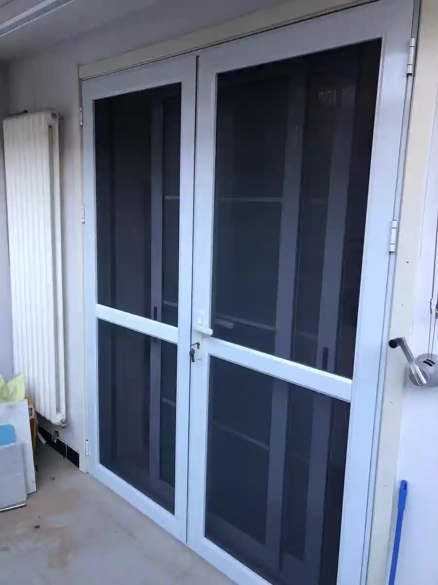 临沂金刚网纱门大门 对开 单开 平开带锁防蚊防盗防鼠铝合金纱门(图13)