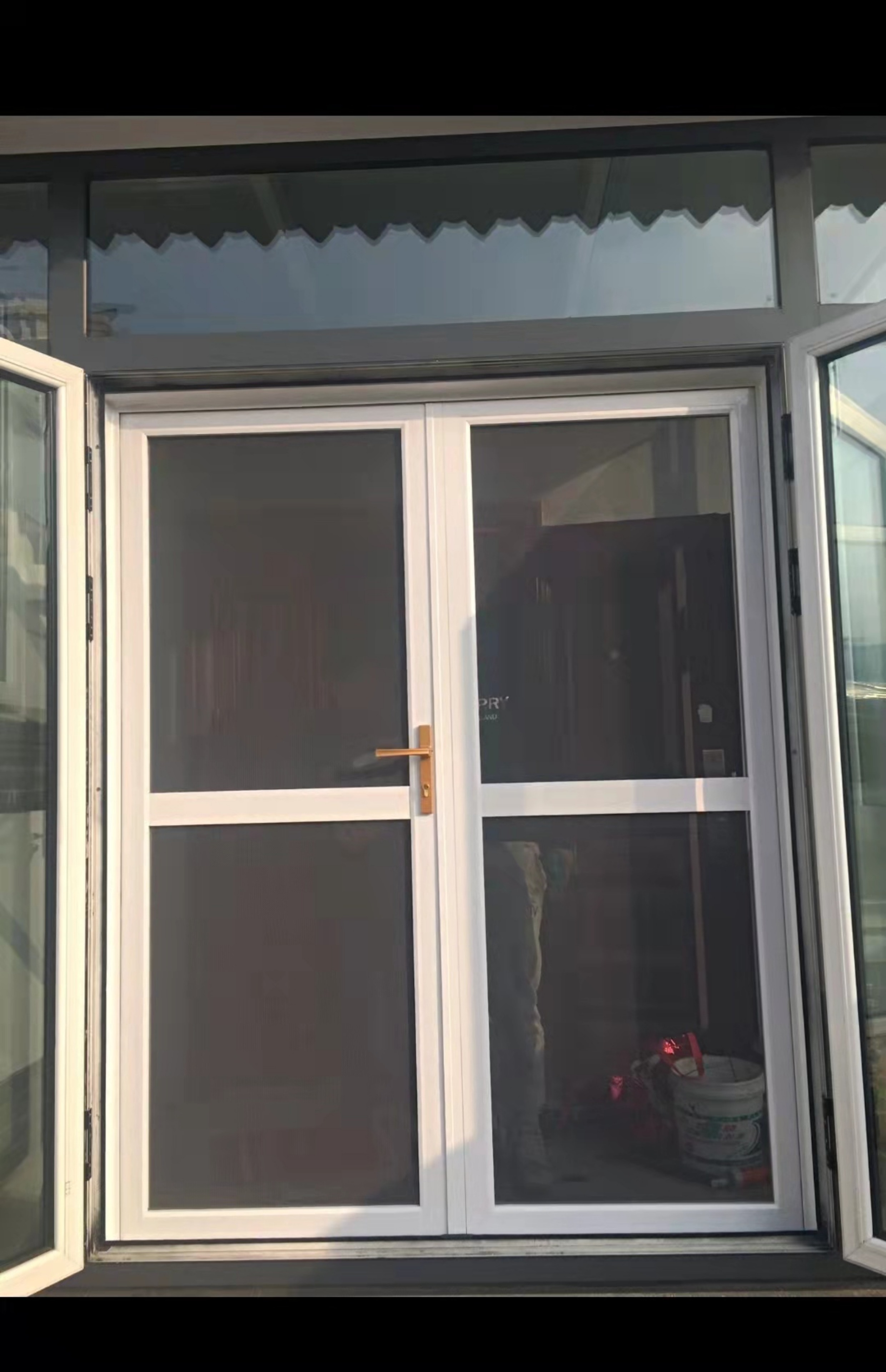 临沂金刚网纱门大门 对开 单开 平开带锁防蚊防盗防鼠铝合金纱门(图18)