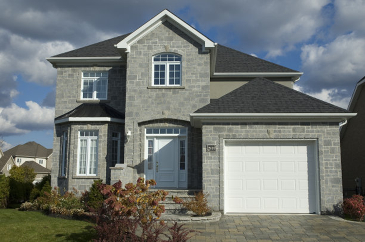 常州卷帘门定做安装电动遥控别墅车库门自动卷闸门商铺铝合金防盗(图10)