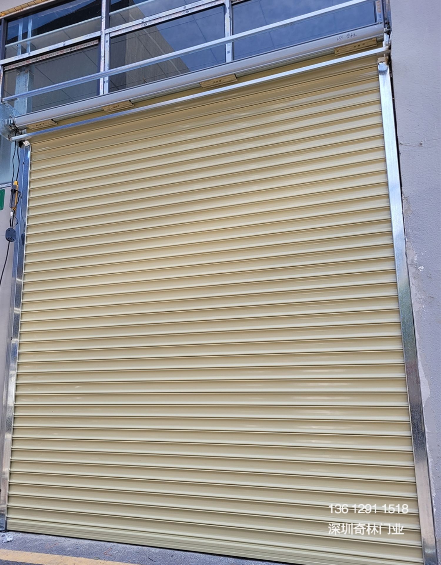 深圳卷闸门定做安装手动电动卷帘门彩钢无声不锈钢铝合金卷闸门(图20)