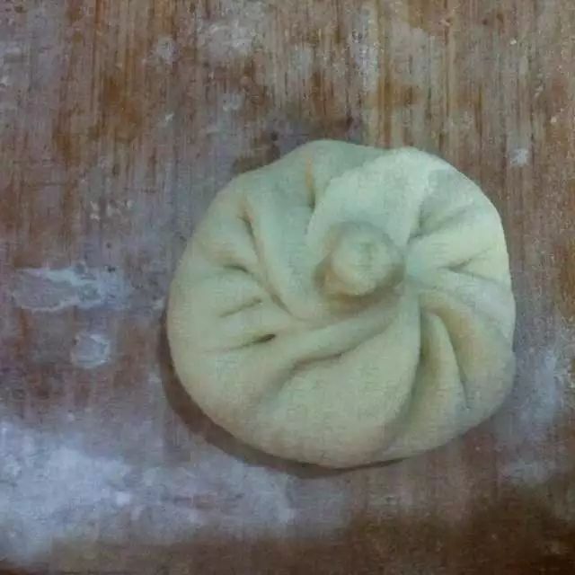 家常烙饼的视频_家常烙饼怎么做又软又好吃视频_家常烙饼视频教程