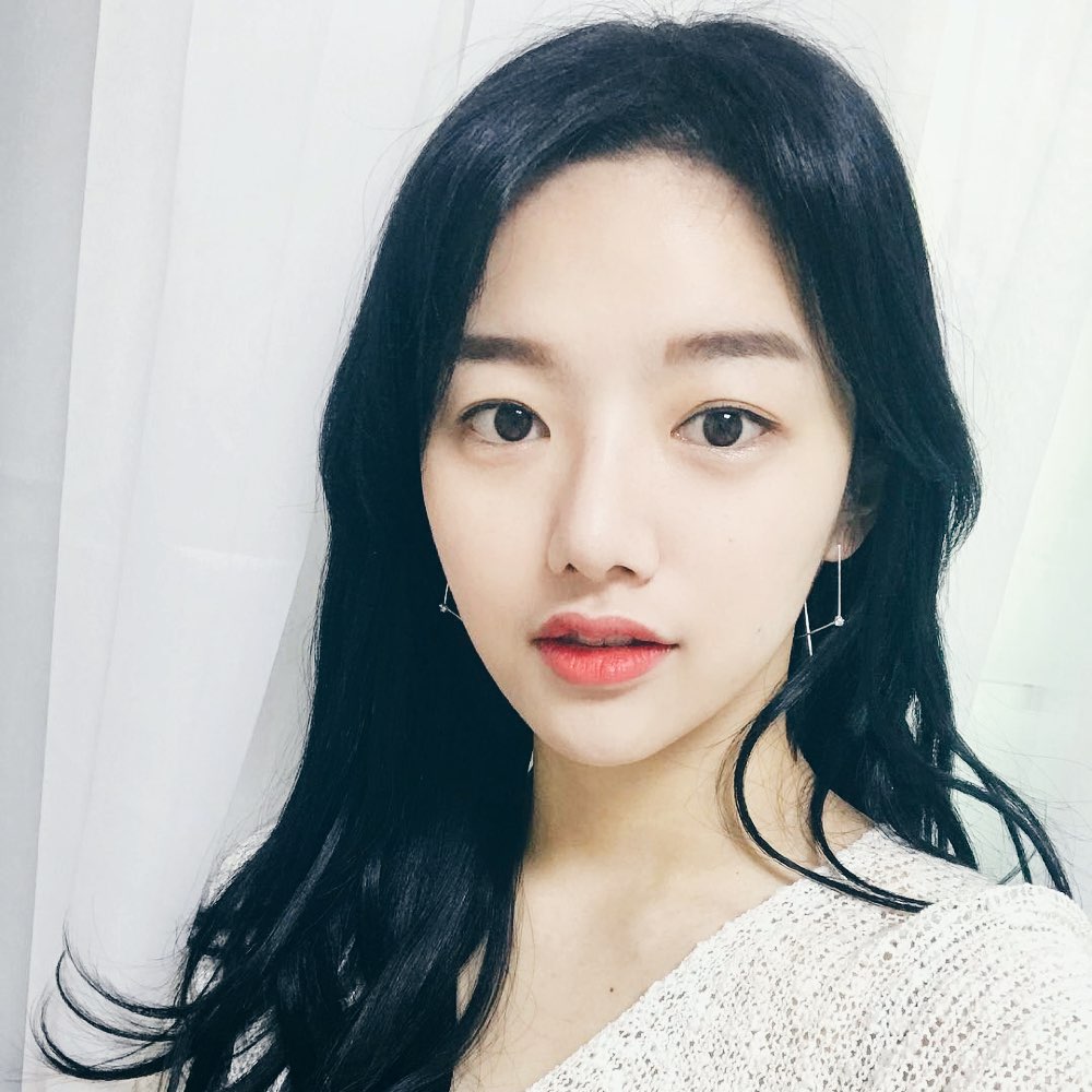 刘海女士_刘海女士发型图片_女生刘海发型图片韩范