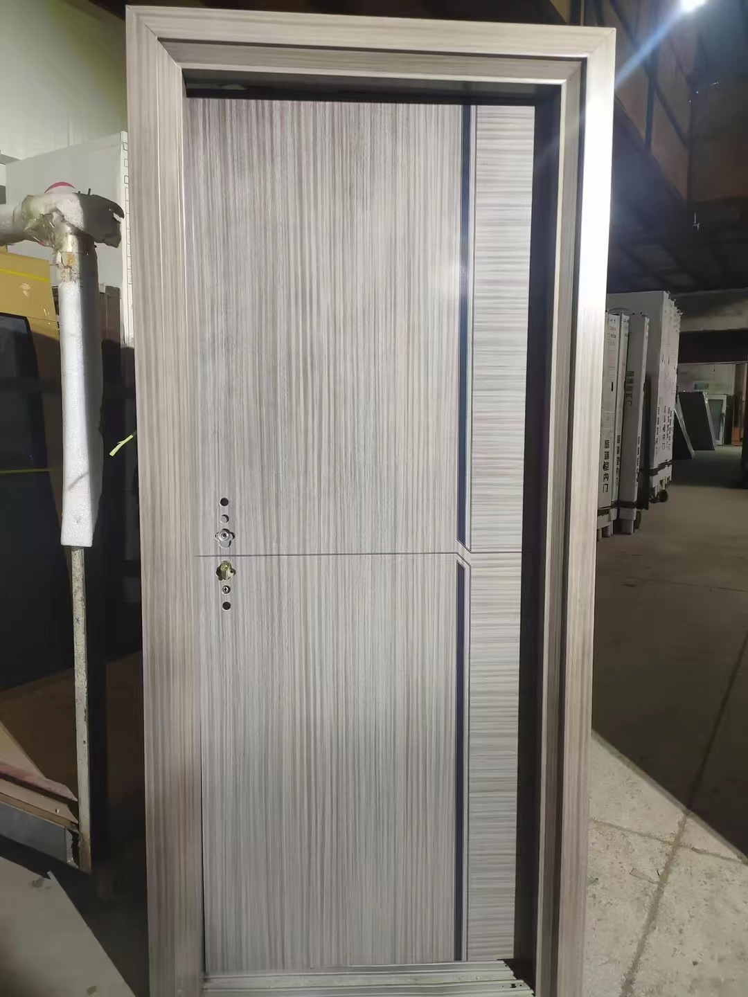 厂家直销锌合金门房间卧室门现代简约烤漆门防盗门室内平开门大门(图7)