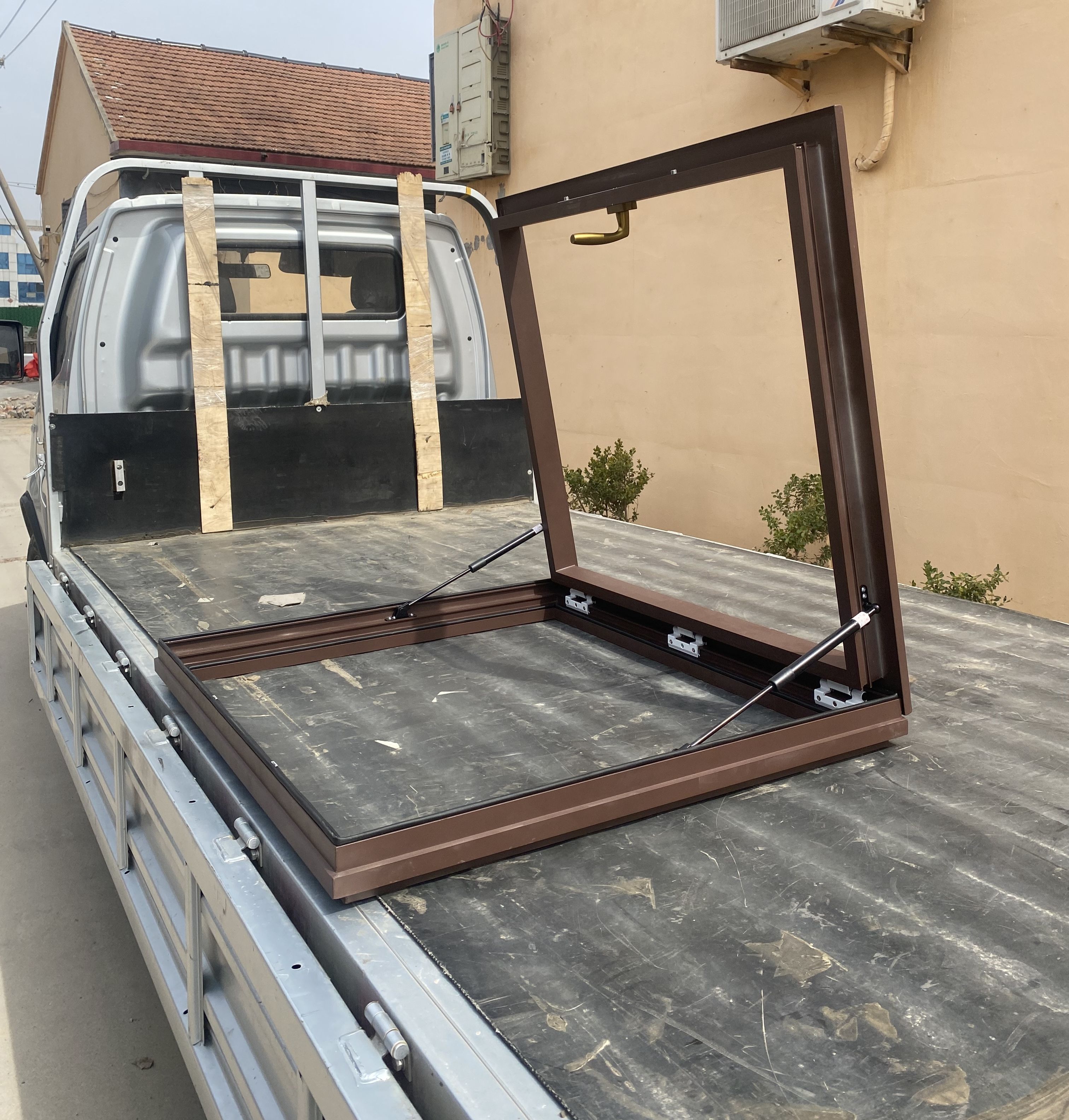 铝合金天窗屋顶斜平楼顶天窗盖阳光房采光井阁楼地下室楼梯口定制(图4)