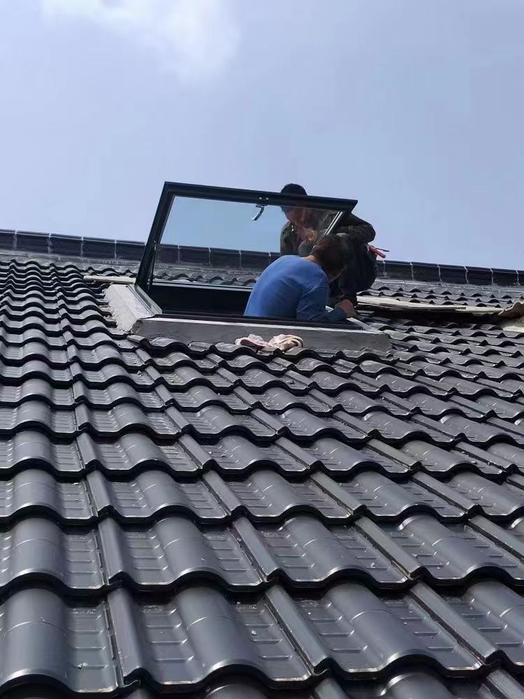 天台瓦片屋顶硫璃瓦加厚阁楼窗户斜顶伸缩式一整套总成手动天窗(图11)