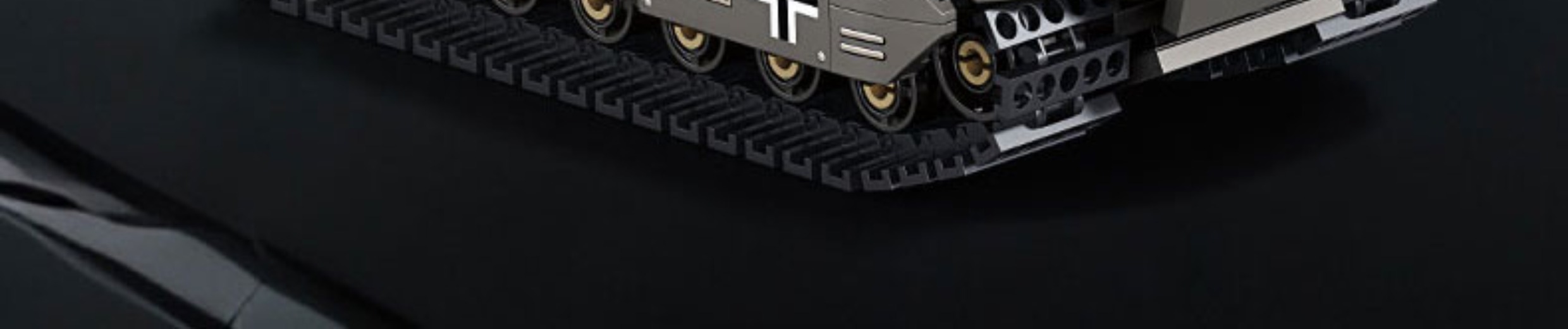 豹二主战坦克军事积木益智拼装大型高难度男孩6-12岁玩具生日礼物(图15)