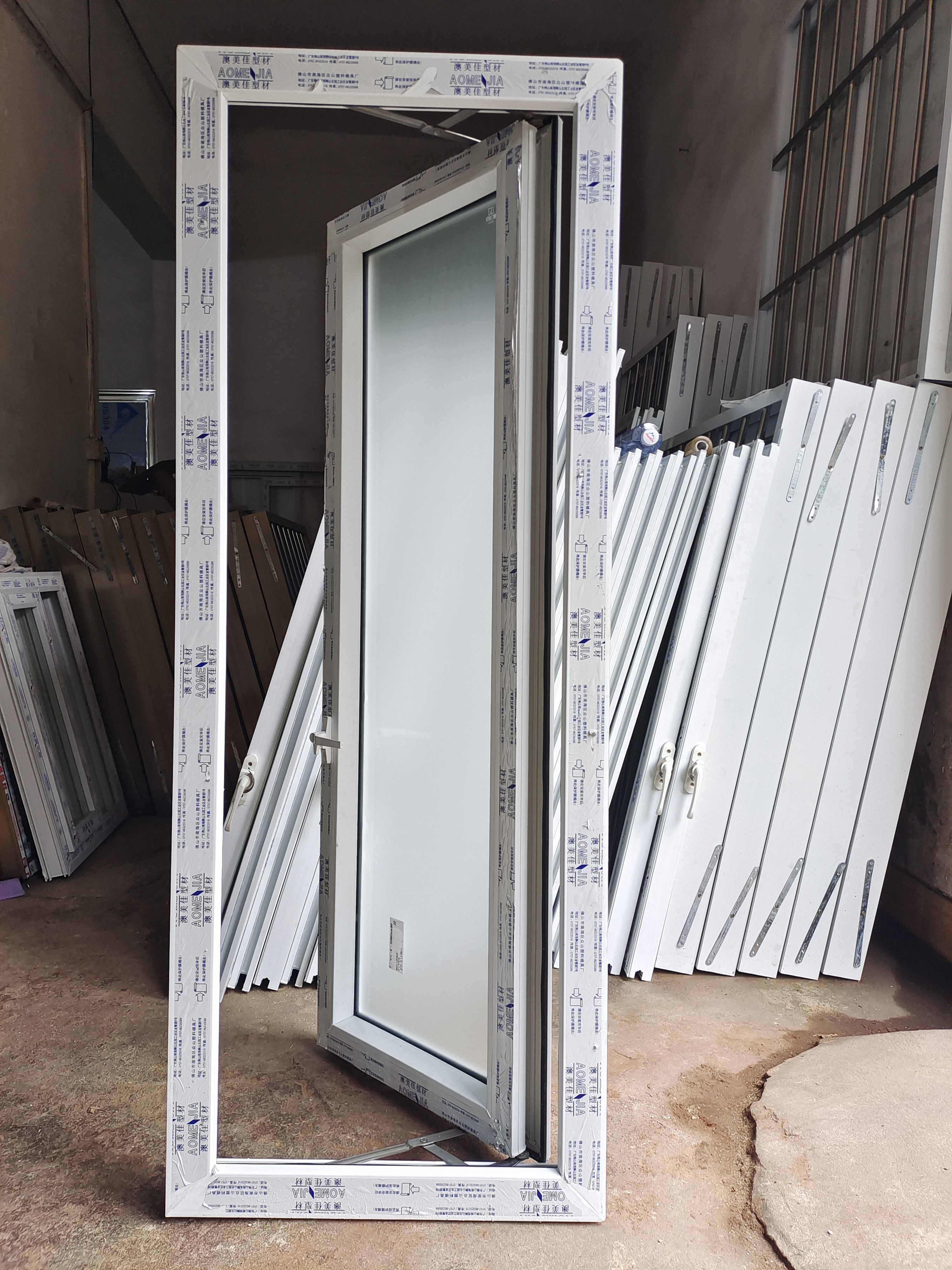 广东佛山厂家直销塑钢推拉窗平开窗纱窗定制尺寸工厂宿舍出租房用(图16)