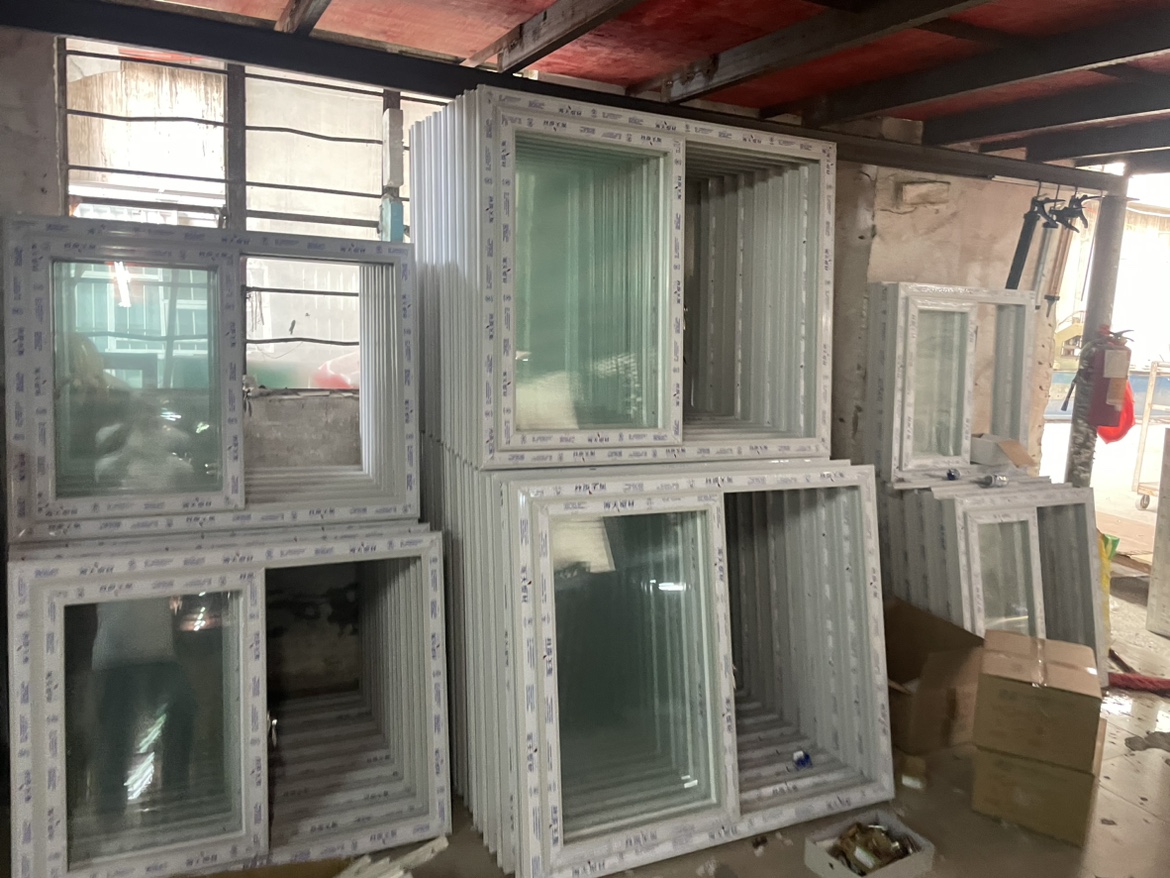广东佛山厂家直销 定制 塑钢窗自建房简易窗户出租房简易厂房(图13)