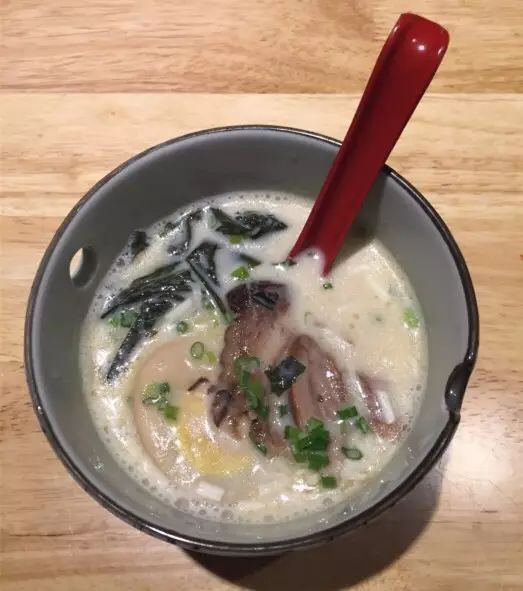 分子美食餐具_餐具与美食的结合描述_美食餐具