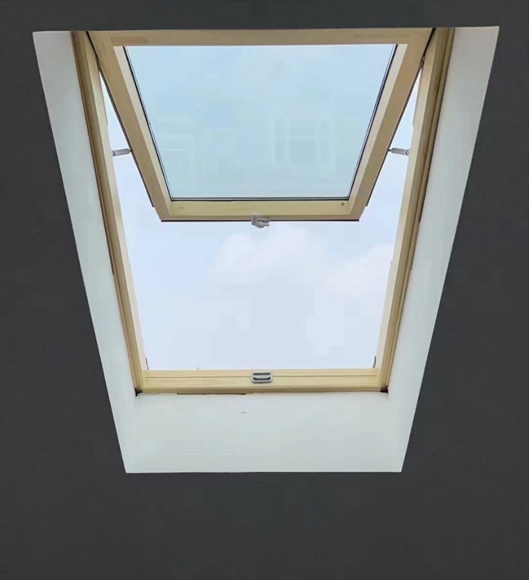 FAKRO斜屋顶进口天窗阁楼采光天窗斜屋面开天窗铝木复合电动窗(图11)