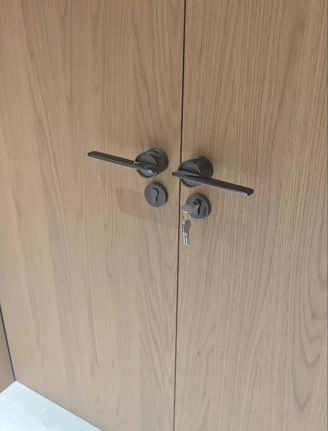 意式半透，进口油漆白橡榆木黑胡桃烟熏橡木高定系列(图11)