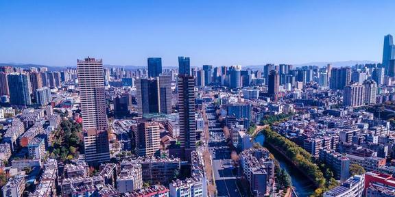 中国最佳避暑旅游城市_中国避暑旅游城市榜50佳_国内最佳避暑城市