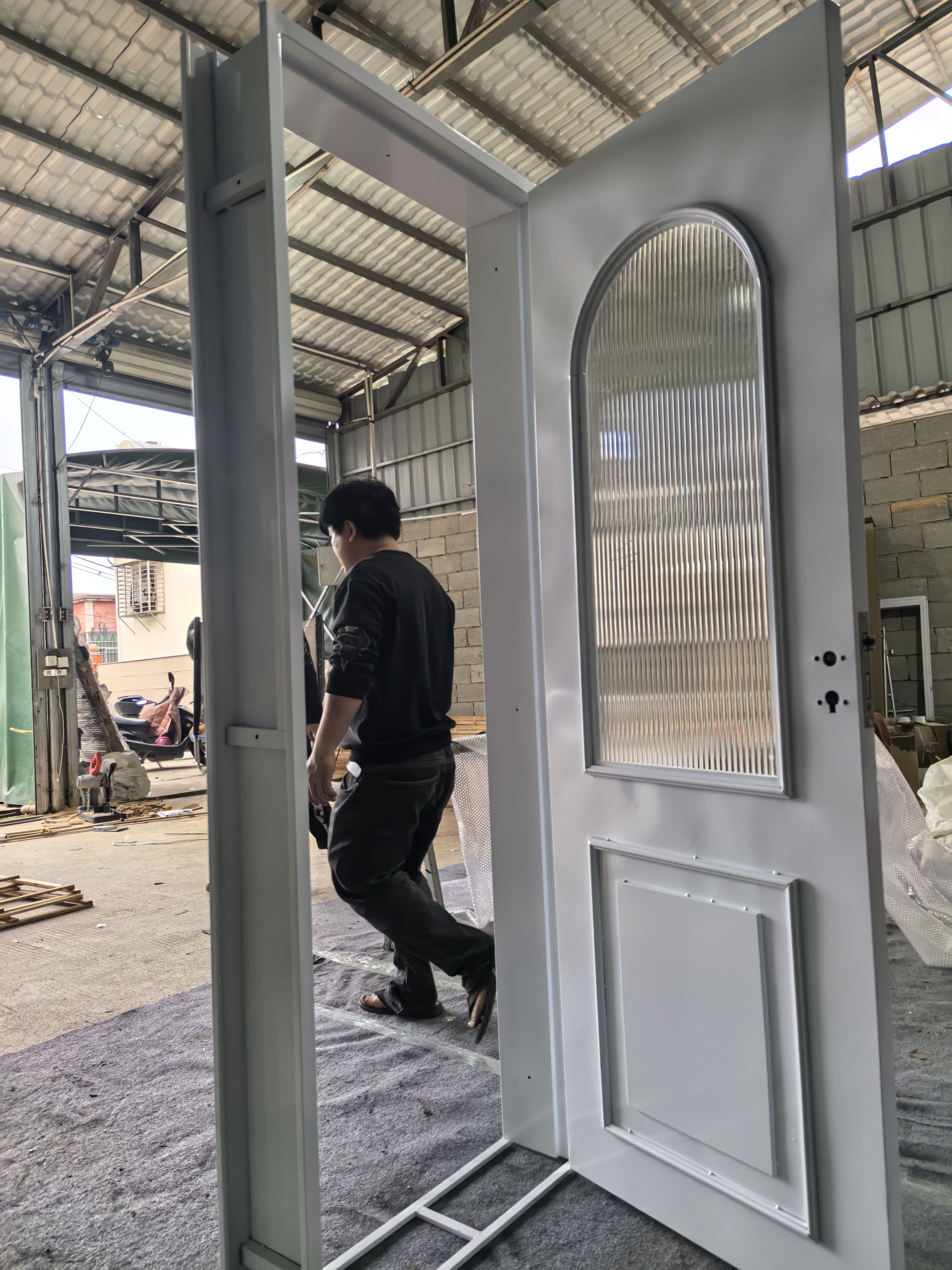 法式铁艺拱形复古极窄圆弧玻璃双开店铺酒吧庭院定制烤漆对开门(图12)