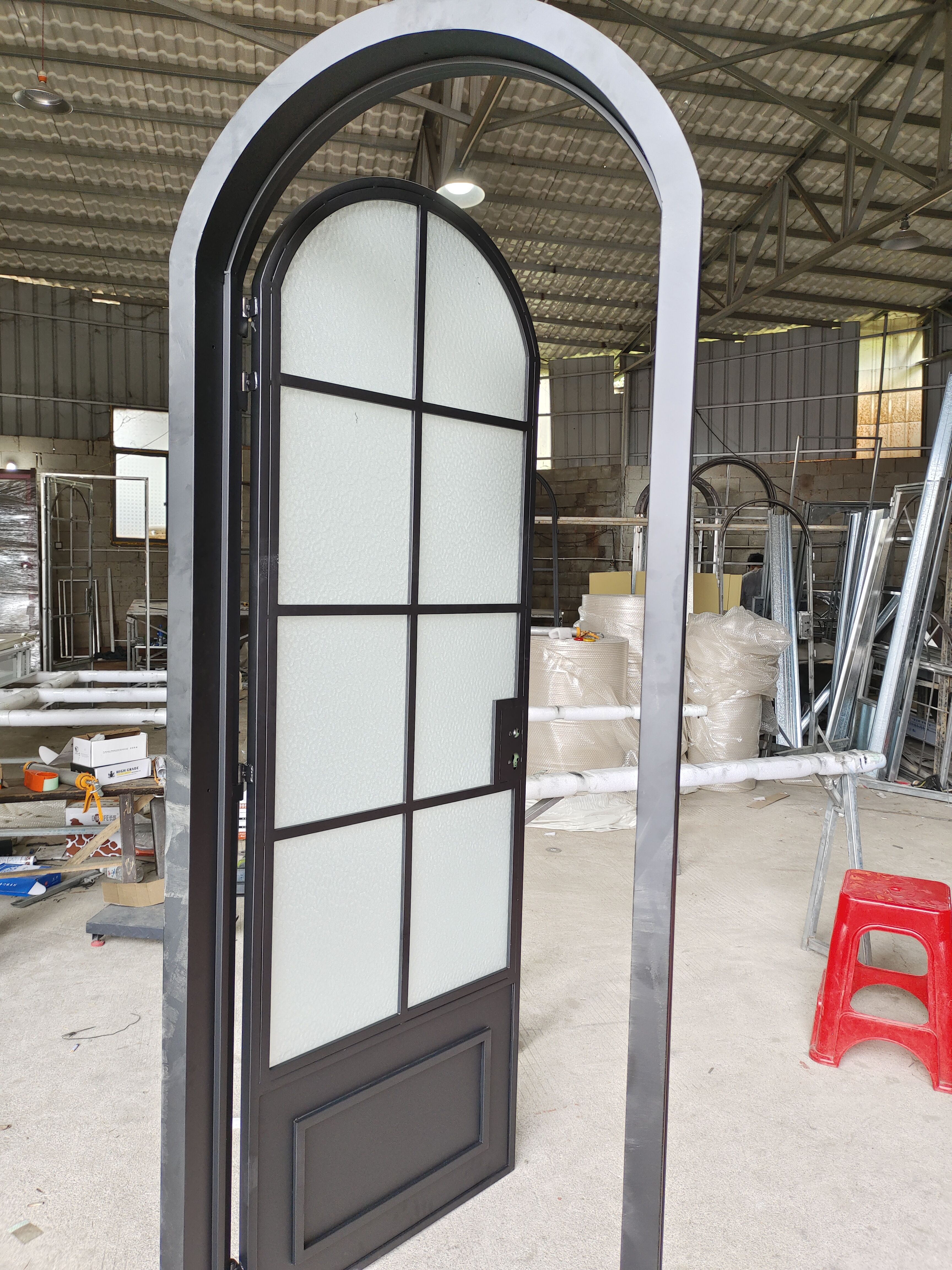 法式铁艺拱形复古极窄圆弧玻璃双开店铺酒吧庭院定制烤漆对开门(图17)