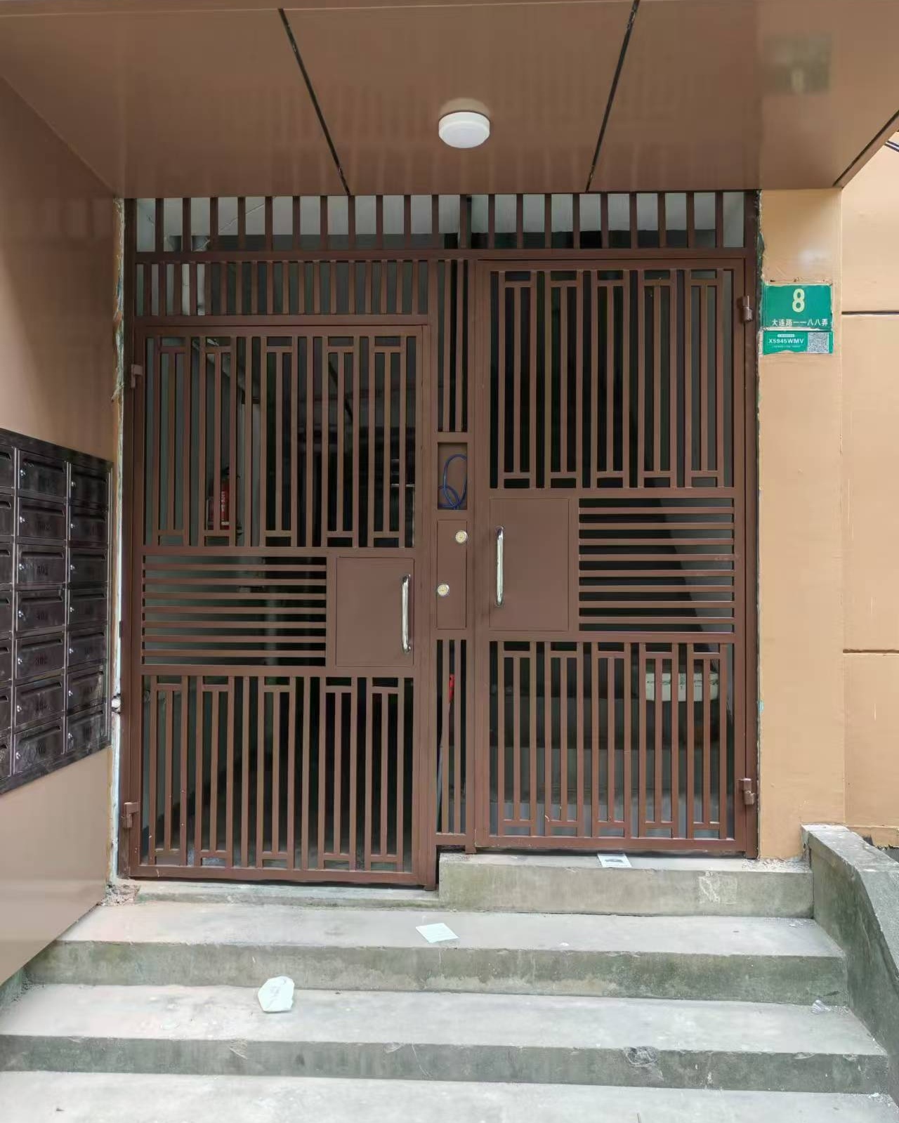 小区入户单元门定制楼宇门钢制栅栏门通风楼道门不锈钢楼宇防盗门(图18)