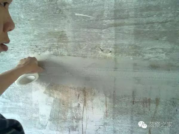 油工师傅的良心话!墙面装修这样刮腻子才对!好多人被坑了都不知道(图6) 刮腻子墙面_墙面刮腻子有没有甲醛_墙面刮腻子刷漆多少钱一平方