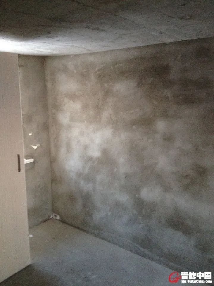 茶底谈琴:琴房装修纪实---记录如何打造一个理想的弹琴空间!(图2) 空间装饰材料_爱空间装修材料质量_爱空间装修材料