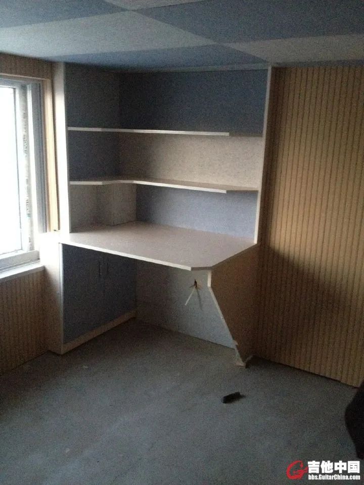 茶底谈琴:琴房装修纪实---记录如何打造一个理想的弹琴空间!(图4) 爱空间装修材料_爱空间装修材料质量_空间装饰材料
