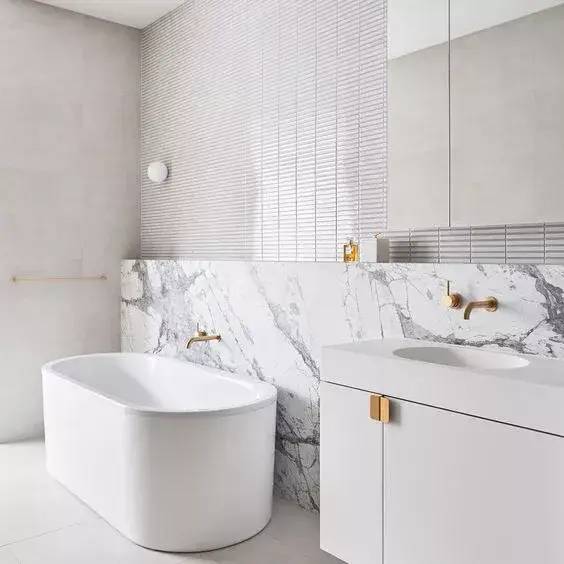 墙面瓷砖卫生间怎么贴_卫生间墙面瓷砖_墙面瓷砖卫生间效果图