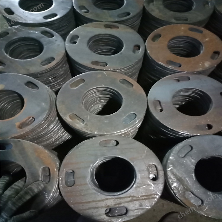 法兰毛坯盘制作方法_法兰盘毛坯的制造形式_法兰盘毛坯制作