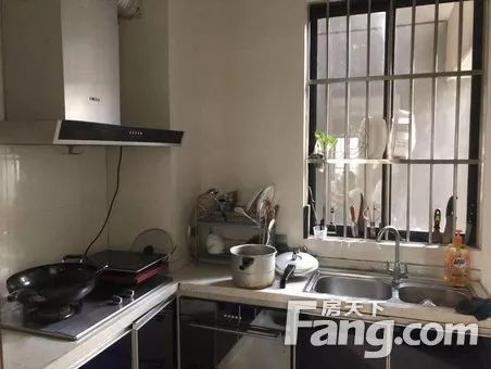 上海房子合租多少钱一个月_上海合租房子好不好_上海房子合租网