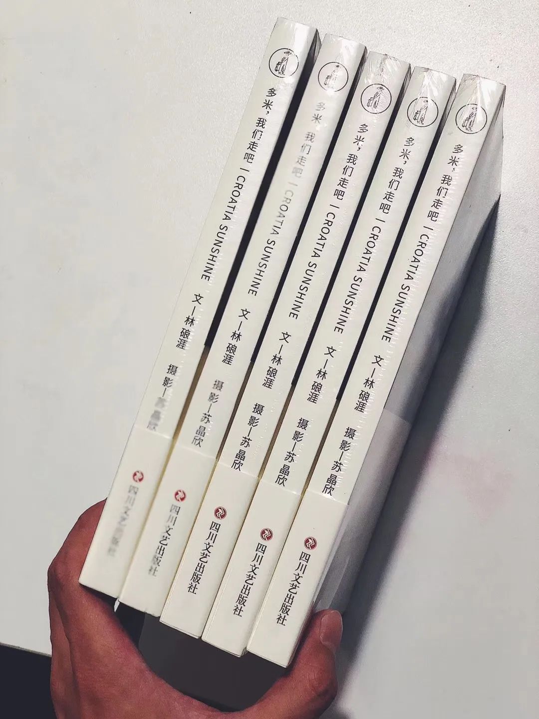 彩色房子是哪个国家_彩色房子是哪里_欧洲 彩色房子